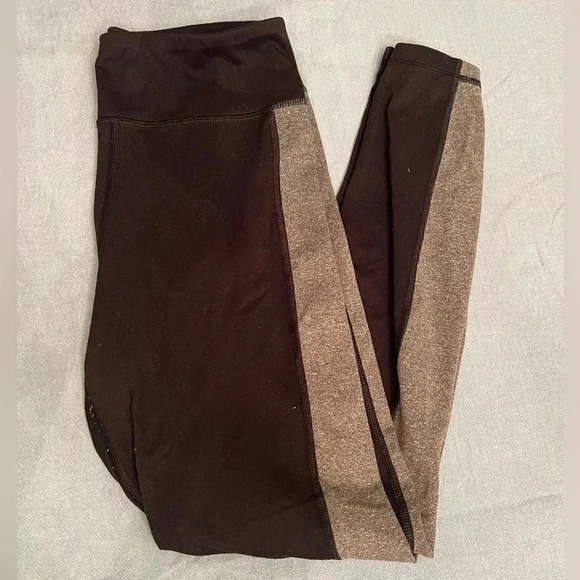 Perfect Legging - Picture 1 of 3